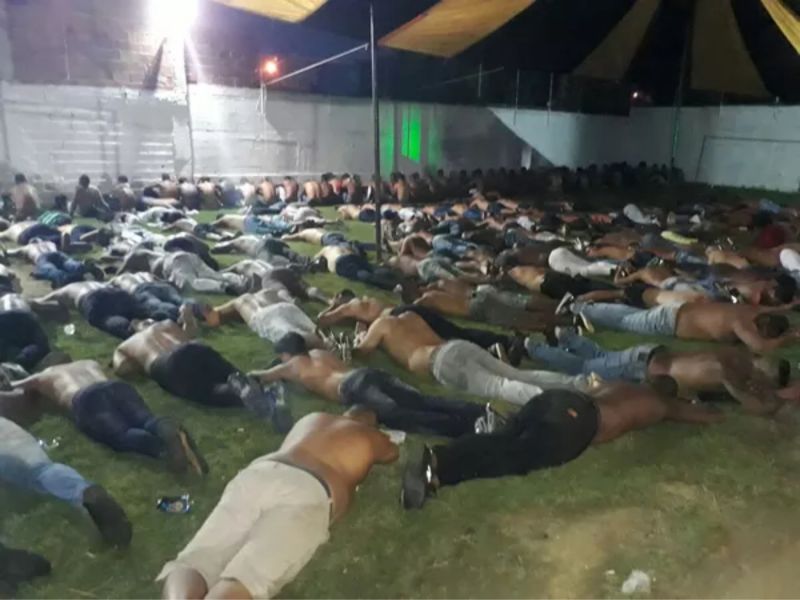 Mais de 80 suspeitos de integrar grupo de milicianos são presos em operação na Zona Oeste do Rio